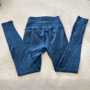 Alphalete Revival Leggings from 2021 in Blue